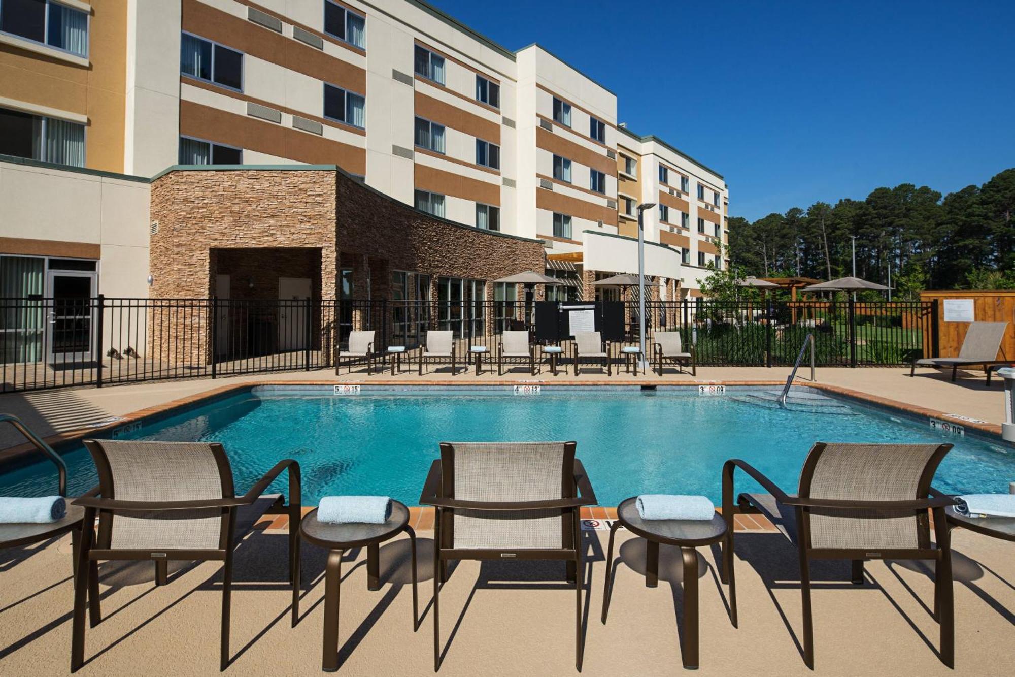 Hotel Courtyard By Marriott Ruston Exterior foto